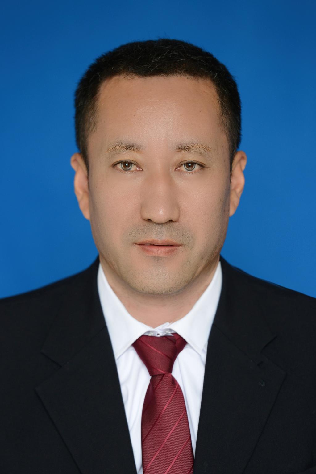 365英国上市集团