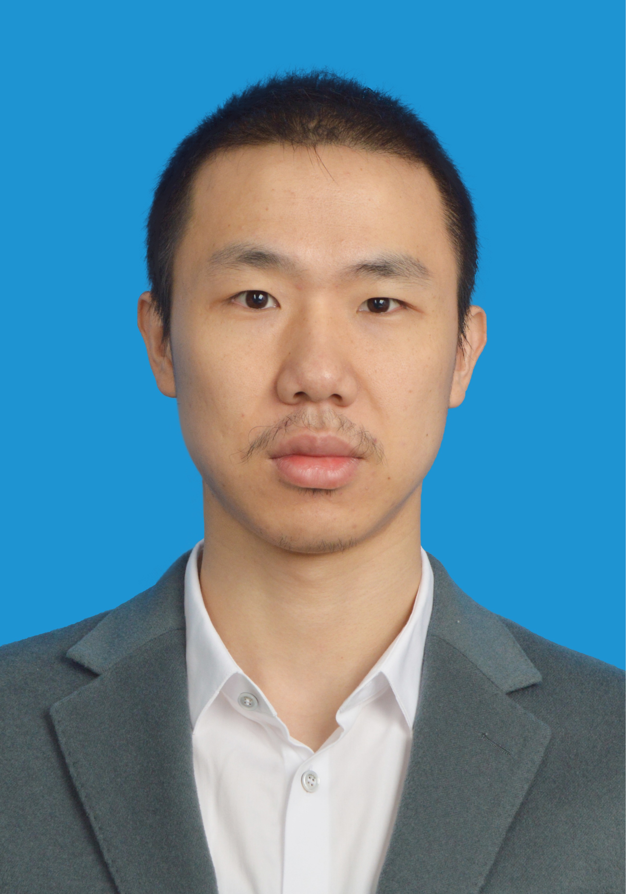 365英国上市集团