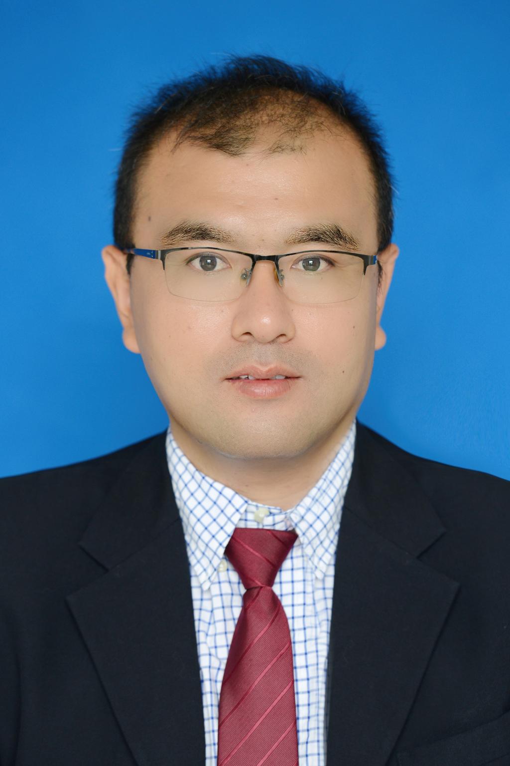 365英国上市集团