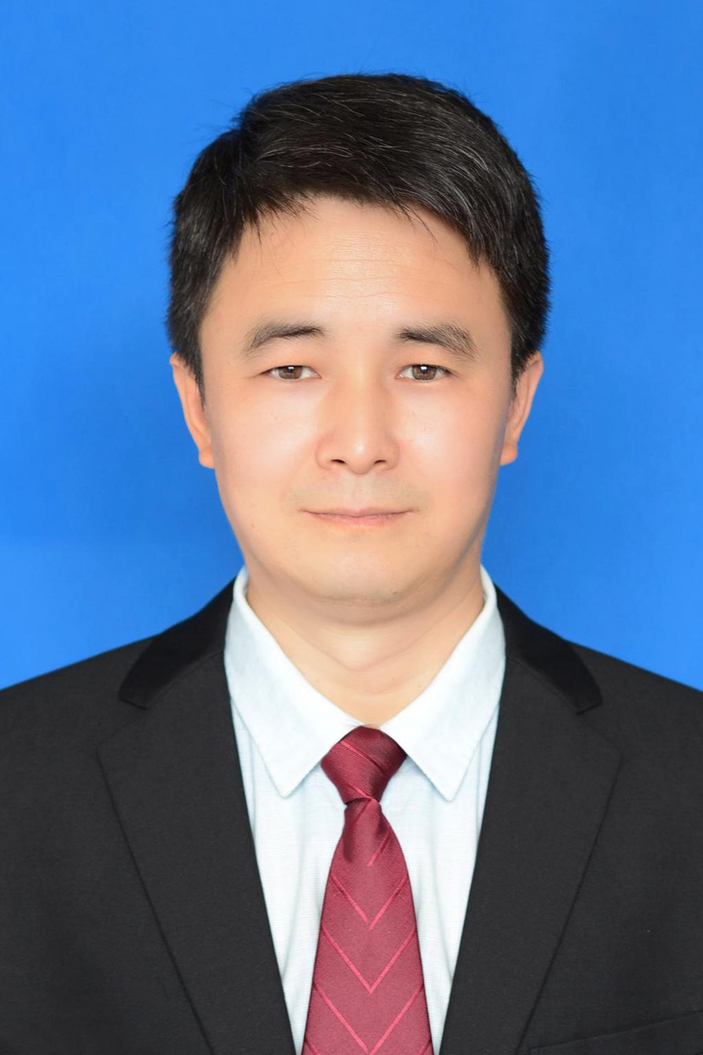 365英国上市集团