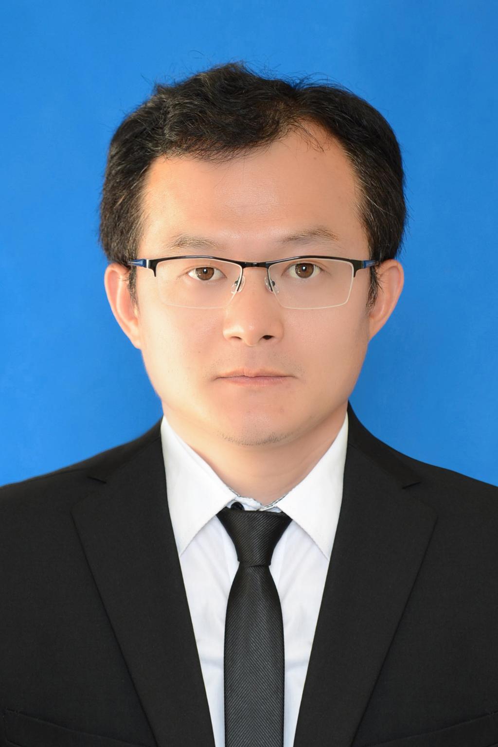 365英国上市集团