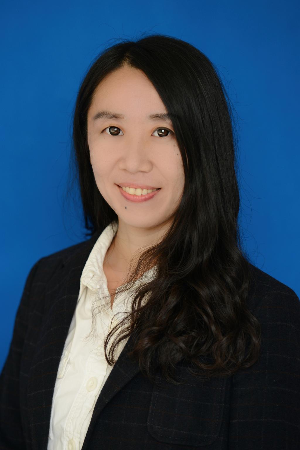 365英国上市集团