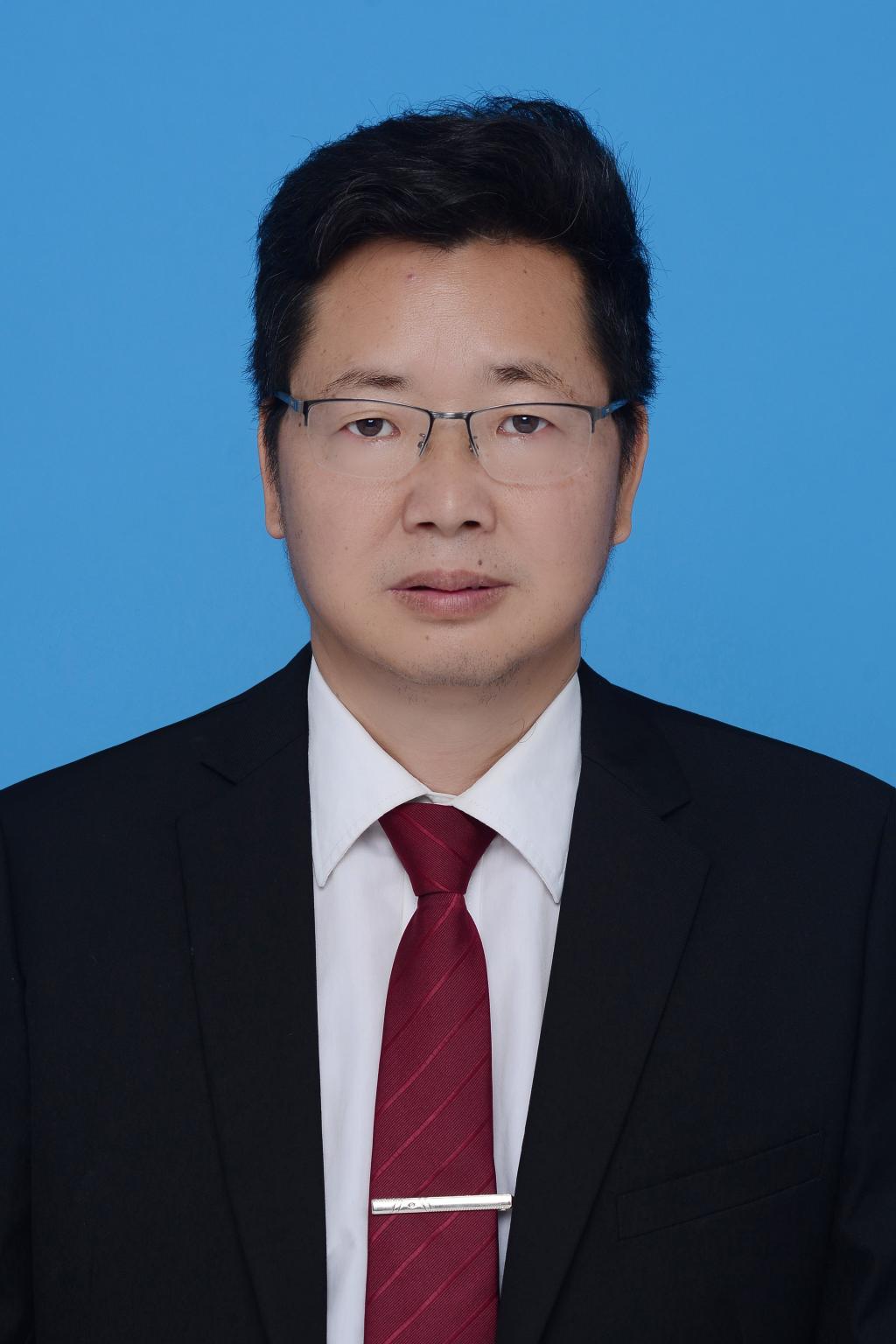 365英国上市集团