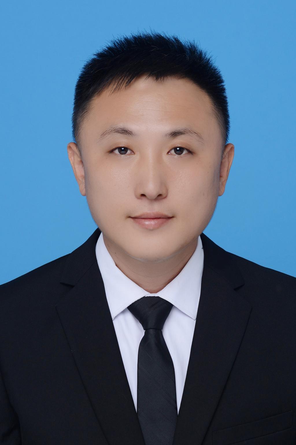 365英国上市集团