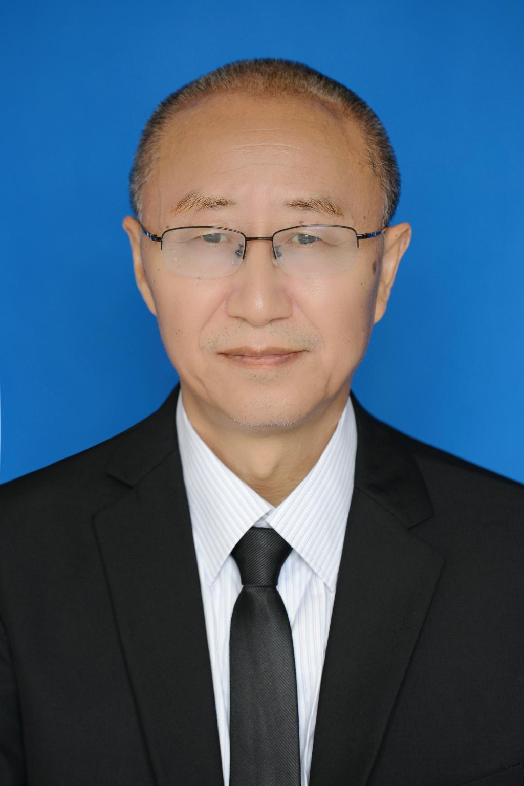 365英国上市集团