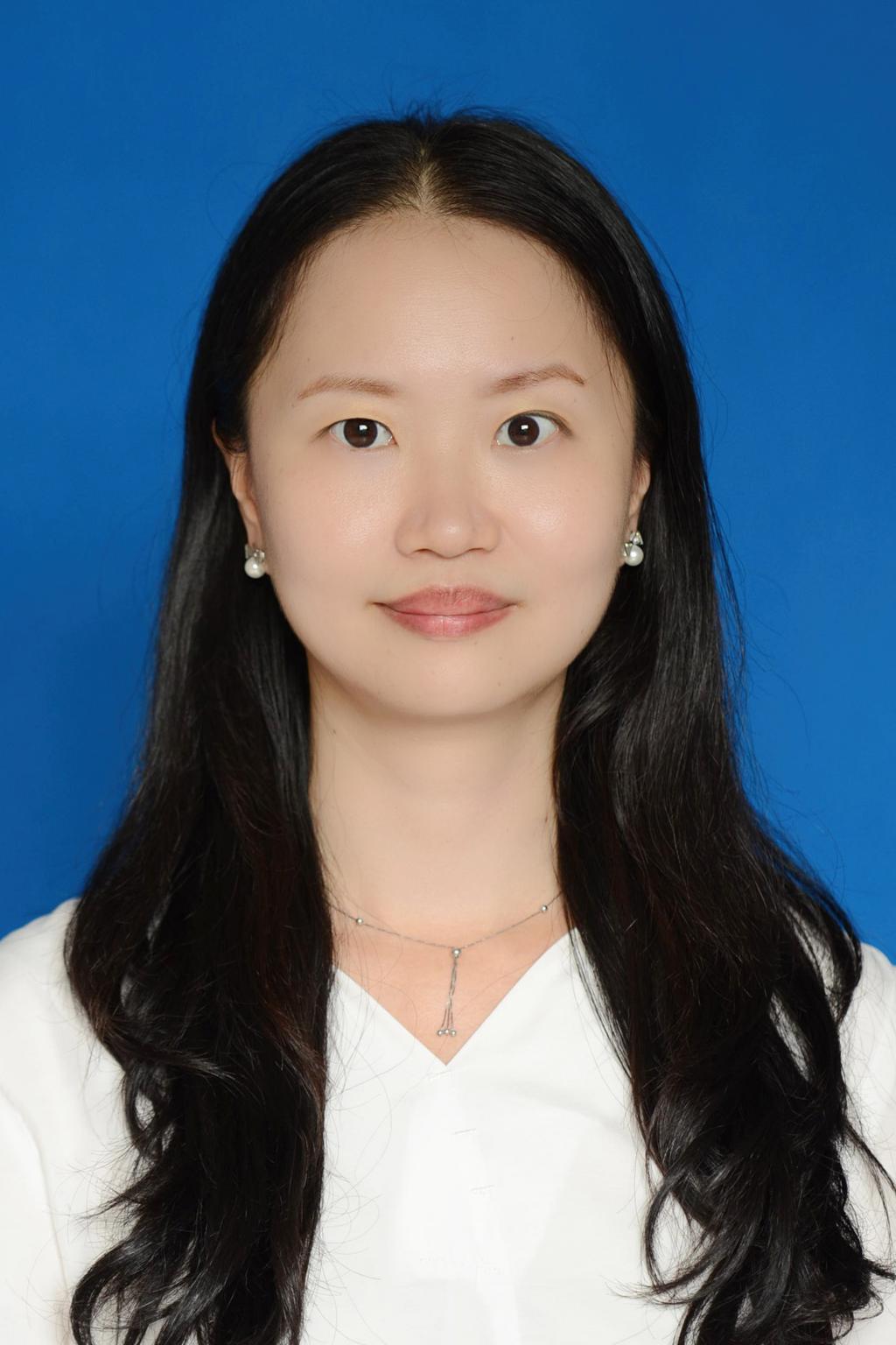 365英国上市集团